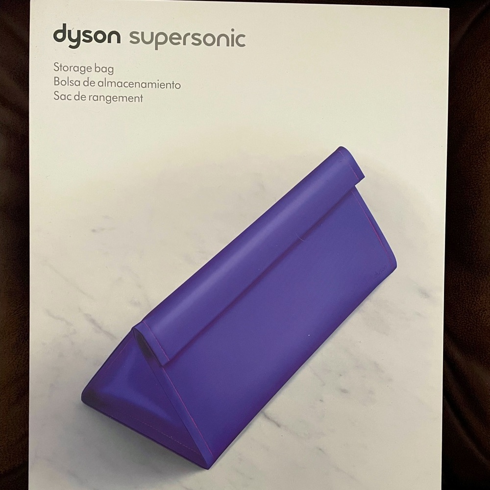 Dyson supersonic storage bag